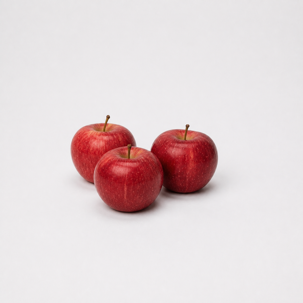 Red Italian Apple - تفاح احمر ايطالي