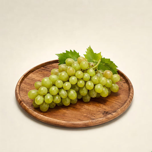 Green Banaty Grapes - عنب بناتي